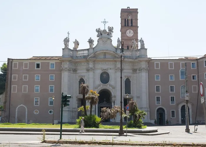 ベッド・アンド・ブレックファスト La Finestra Di Fronte ローマ